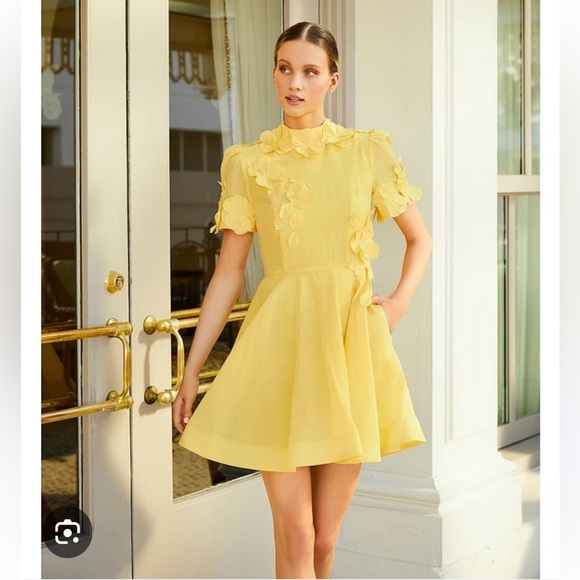 ANTONIO MELANI Dresses & Skirts - NWT Antonio Melani
Iris Linen Blend Floral Applique Mock Neck A-Line Mini Dress